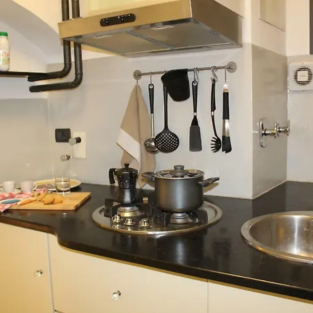 Casa Di Pellicceria Apartment Genoa
